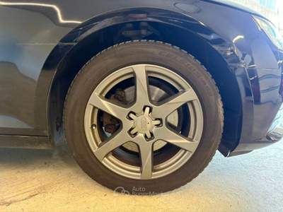 Audi A4 Avant 2.0 TDI 150 CV S tronic Business Nero usata Borgo San Dalmazzo