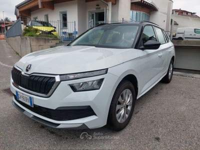 Skoda Kamiq 1.0 TSI 110 CV Ambition Oro usata Borgo San Dalmazzo