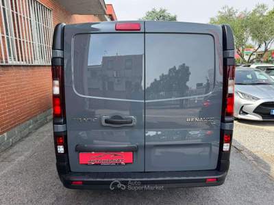 Renault Trafic T27 2.0 dCi 110CV PC-TN Furgone Ice Grigio usata Cernusco sul Naviglio
