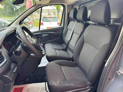 Renault Trafic T27 2.0 dCi 110CV PC-TN Furgone Ice Grigio usata Cernusco sul Naviglio