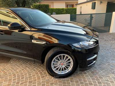 Jaguar F-Pace null usata pordenone