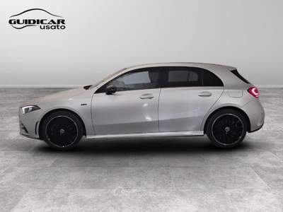 Mercedes-Benz Classe A 250 e EQ-POWER Premium 7G-DCT Argento usata Lucca