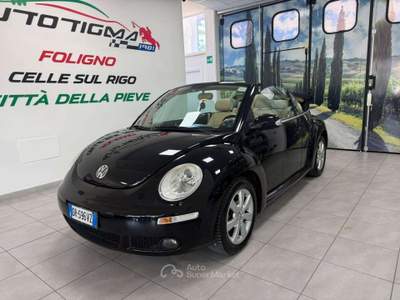 Volkswagen New Beetle New Beetle Cabrio 1.6 UNICO PROPRIETARIO Nero usata Foligno