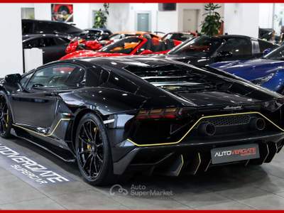 Lamborghini Aventador Ultimae 6.5 V12|FULL CARBON SPEC|IVA ESP|1 OF 350 Nero usata Vergiate