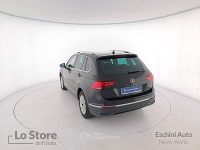 Volkswagen Tiguan 2.0 tdi life 122cv Nero usata Pisa