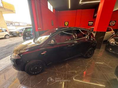 Lancia Ypsilon 5 porte GPL Ecochic Black and Noir Nero usata Giugliano in Campania