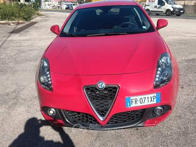 Alfa Romeo Giulietta unico proprietario Rosso usata TERNI