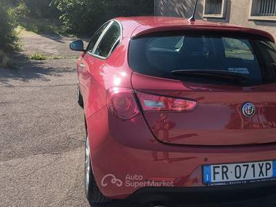 Alfa Romeo Giulietta unico proprietario Rosso usata TERNI