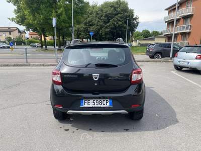 Dacia Sandero Stepway 1.5 dci  s&s 90cv E6 NEOPATENTATI Grigio usata Treviglio