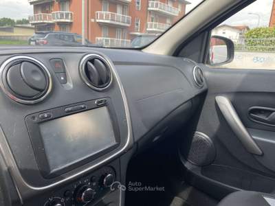 Dacia Sandero Stepway 1.5 dci  s&s 90cv E6 NEOPATENTATI Grigio usata Treviglio
