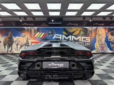 Lamborghini Huracán Huracan Huracán 5.2 V10 EVO Spyder (200) Nero usata Calenzano