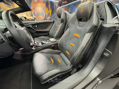 Lamborghini Huracán Huracan Huracán 5.2 V10 EVO Spyder (200) Nero usata Calenzano