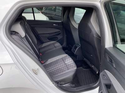Volkswagen Golf 2.0 TDI 150 CV DSG SCR R-Line Bianco usata Sinalunga