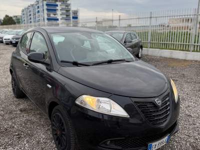 Lancia Ypsilon GPL usata Barletta