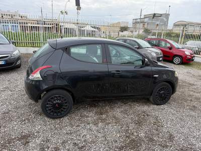 Lancia Ypsilon GPL usata Barletta