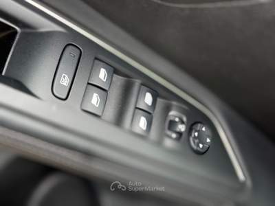 Peugeot 5008 ALLURE 7 POSTI usata Barletta