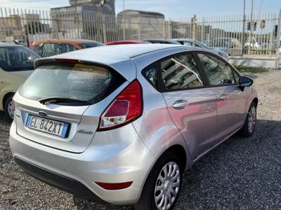 Ford Fiesta non fumatore Argento usata Barletta