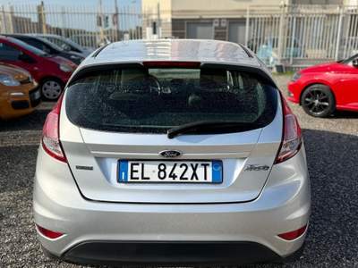 Ford Fiesta non fumatore Argento usata Barletta