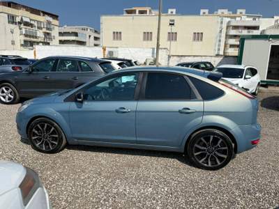Ford Focus TITANIUM Blu/Azzurro usata Barletta