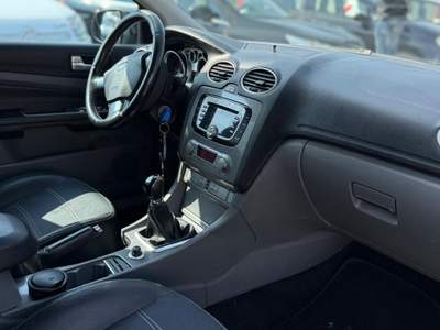 Ford Focus TITANIUM Blu/Azzurro usata Barletta