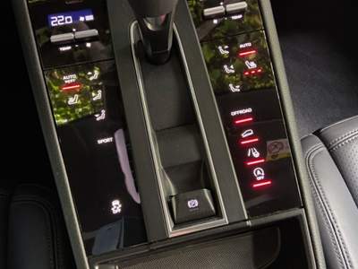 Porsche Macan III 2.0 PANORAMA LED PDLS 21" SEDILI 14 REG Nero usata Rubano