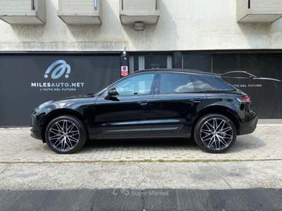 Porsche Macan III 2.0 PANORAMA LED PDLS 21" SEDILI 14 REG Nero usata Rubano