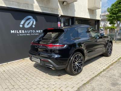 Porsche Macan III 2.0 PANORAMA LED PDLS 21" SEDILI 14 REG Nero usata Rubano