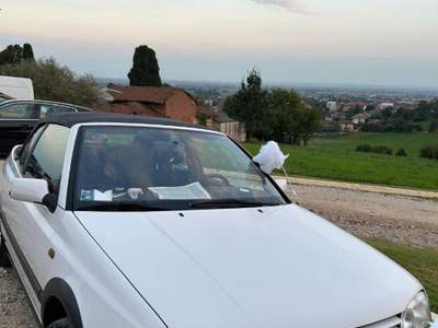 Volkswagen Golf 1.6 cat 5 porte Bianco usata Novi Ligure
