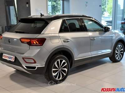 Volkswagen T-Roc 1.0 TSI 110 CV STYLE + REARVIEW + VETRI PRIVACY + Argento usata Quinzano D'oglio