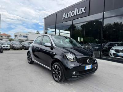 Smart ForFour Smart ForFour 70 1.0 Passion Nero usata Teramo