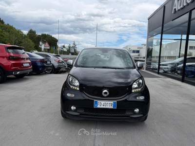 Smart ForFour Smart ForFour 70 1.0 Passion Nero usata Teramo