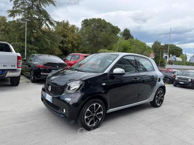 Smart ForFour Smart ForFour 70 1.0 Passion Nero usata Teramo