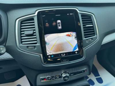 Volvo XC90 B5 (d) AWD automatico 7 posti Core Iva Esposta Grigio usata Sedriano