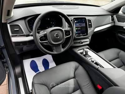 Volvo XC90 B5 (d) AWD automatico 7 posti Core Iva Esposta Grigio usata Sedriano