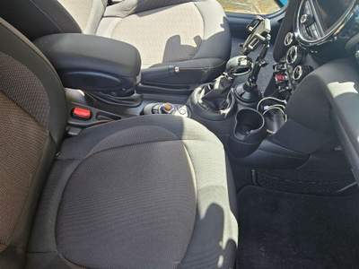 MINI Cooper Causa scarso utilizzo, condizioni pari al nuovo. Blu/Azzurro usata Cortemilia