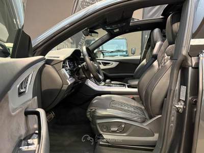 Audi Q8 50 TDI 286 CV quattro Sport Grigio usata Bologna