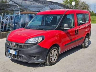 Fiat Doblò Cargo combi N1 1.6 mjt 90cv CH1 Easy S&S -GJ781EL Rosso usata Basiliano