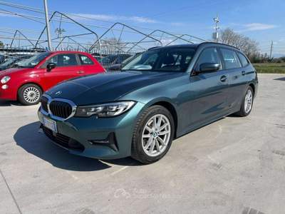 BMW Serie 3 320d 320d Touring xdrive Business Advant. auto -FZ311SE Blu/Azzurro usata Basiliano
