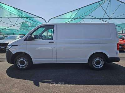 Volkswagen Multivan Transporter T6.12.0 TDI 150CV 4Motion PC- GD672TE Bianco usata Basiliano