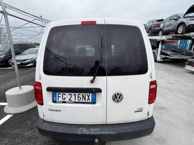 Volkswagen Caddy 2.0 TDI 110cv 4MOTION 4x4 GANCIO - FG216NX Bianco usata Basiliano