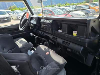 Land Rover Defender 110 2.4 TD4 Station Wagon Bianco usata Lavis