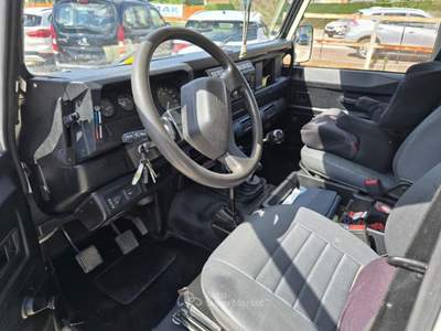 Land Rover Defender 110 2.4 TD4 Station Wagon Bianco usata Lavis