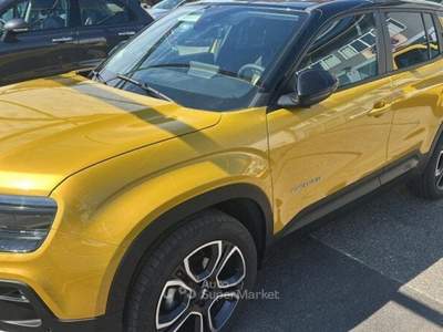 Jeep Avenger Avenger 1.2 Turbo 100 CV Summit Giallo usata Strambino