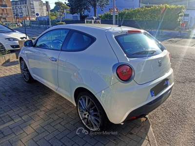 Alfa Romeo MiTo Sempre Box, unico proprietario,no fumatori, no animali. Bianco usata Piossasco