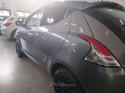 Lancia Ypsilon 1.0 FireFly 5 porte S&S Hybrid Silver Grigio usata Piazzola sul Brenta