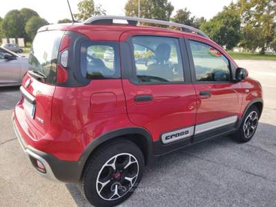 Fiat Panda 1.0 FireFly S&S Hybrid City Cross Rosso usata Piazzola sul Brenta