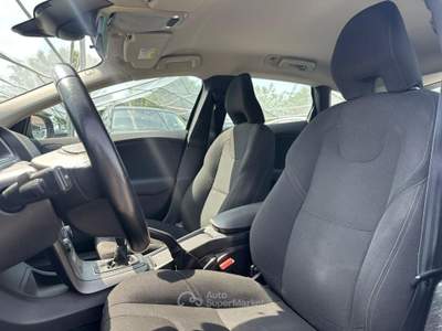 Volvo V40 D2 Business Nero usata Oderzo