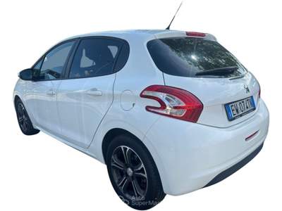 Peugeot 208 1° serie 1.4 VTi 95 CV 5p. GPL Allure Bianco usata Oderzo