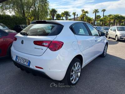 Alfa Romeo Giulietta 1.6 JTDm 120 CV Super Bianco usata Oderzo
