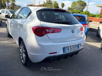 Alfa Romeo Giulietta 1.6 JTDm 120 CV Super Bianco usata Oderzo